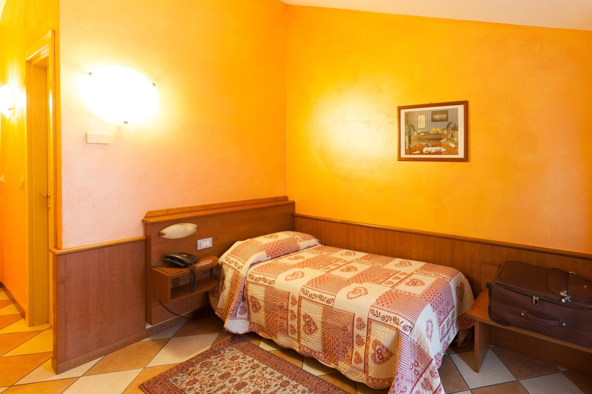 Hotel Antica Fonte Brescia Rom bilde